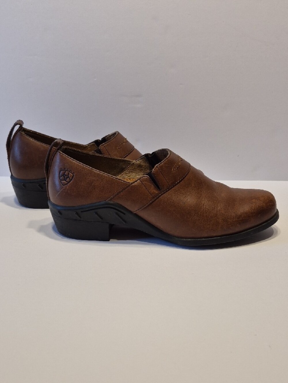 Ariat Women's Brown Leather Slip-On Mules**